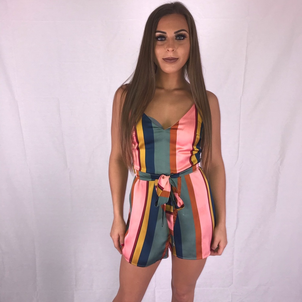 Fashion Nova Romper XS
